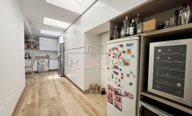 CASA AMPLIADA Y MODERNA EN CHAMISERO, OPORTUNIDAD UNICA