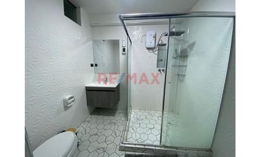 Departamento En Venta En Primer Piso En Av El Contador