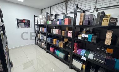 Se vende propiedad comercial sector Gran Via