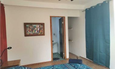 LAS LAJAS, HOSTAL EN VENTA CERCANO A LA PLAYA.