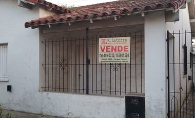 LATORRE PROP VENDE CHALET A REFACCIONAR BARRIO