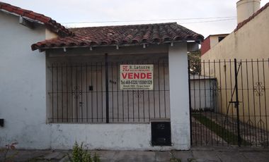 LATORRE PROP VENDE CHALET A REFACCIONAR BARRIO