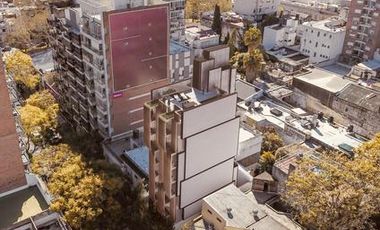 Cochera doble en venta - Centro
