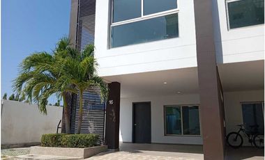 Hermosa casa de lujo para estrenar cerca al mar Santa Marta.