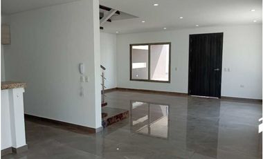 Hermosa casa de lujo para estrenar cerca al mar Santa Marta.