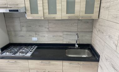 apartamento en arriendo en ciudad 2000. Cod A108343