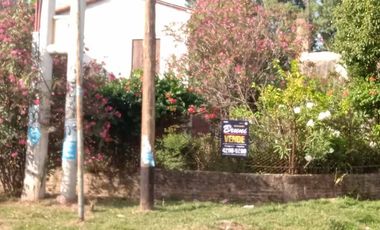 Casa en venta en Quilmes Este