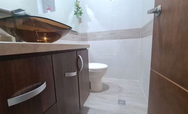 COD. 336 - SE VENDE CASA - BARRIO: VENECIA II