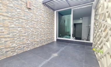 COD. 336 - SE VENDE CASA - BARRIO: VENECIA II