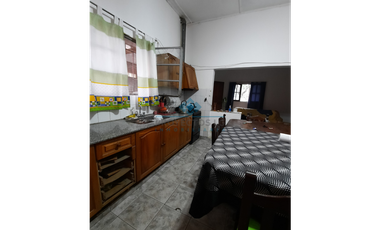 VENTA-CASA + LOCAL COMERCIAL SOBRE LA RUTA- LA GRANJA