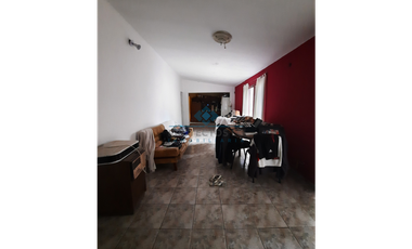 VENTA-CASA + LOCAL COMERCIAL SOBRE LA RUTA- LA GRANJA