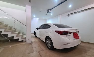 COD. 553 - SE VENDE CASA - BARRIO: LA MARIA