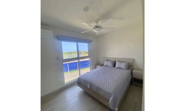 SE VENDE APARTAMENTO AMOBLADO EN PLAYA CARACOL $295,000