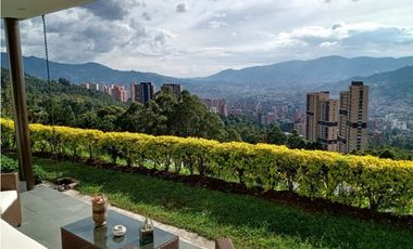 CASA CAMPESTRE CON VISTA ABIERTA A LA CIUDAD, LAS PALMAS, MEDELLIN
