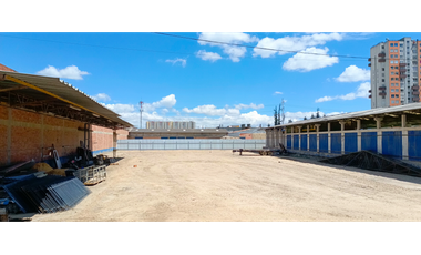 SE ARRIENDA LOTE Y MUELLE DE CARGA EN BOGOTA