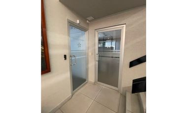 Alquiler de Casa Duplex Comercial en Obarrio (MM)