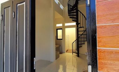 Jual rumah 2 lantai minimalis di tanah sareal kota bogor