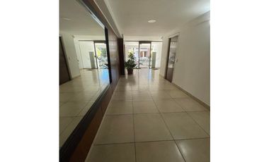 VENTA DE DEPARTMENTO 2 AMB CON PATIO CERRADO Y  COCHERA
