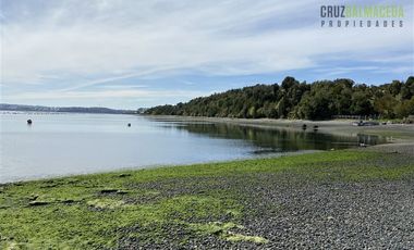 Parcela en Venta en Parcela de 1 Há y con 2 casas. Con Orilla de Playa y al costado del camino Caicaén- Calbuco