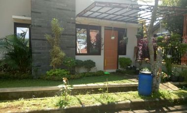 Rumah New Minimalis Nyaman dan Asri di Sukabumi Murah10 menit ke SMAN 3 Sukabumi Cicilan 3 juta-an.