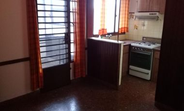 EXCELENTE DEPARTAMENTO SOBRE AVENIDA MARQUEZ