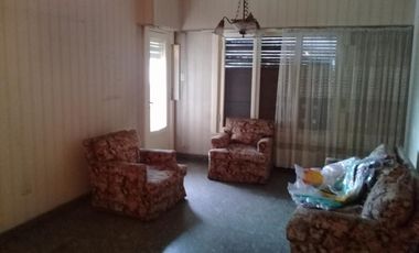 EXCELENTE DEPARTAMENTO SOBRE AVENIDA MARQUEZ