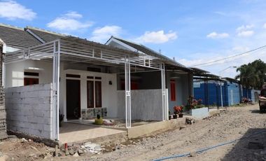 Rumah Murah gratis 1 unit motor untuk 10 unit pertama; Bandung