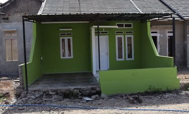 Rumah Murah gratis 1 unit motor untuk 10 unit pertama; Bandung