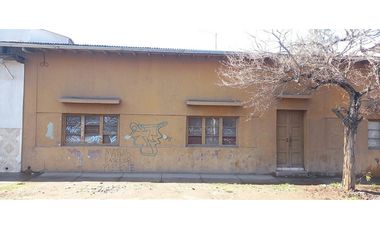 Venta terreno con casa antigua cercano al centro Los Andes