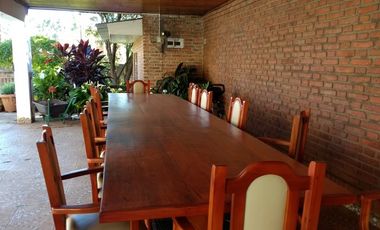 CASA EN VENTA IMPONENTE!!