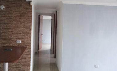 Rumah di Hoek dekat Mall  area Jatipadang Jakarta selatan