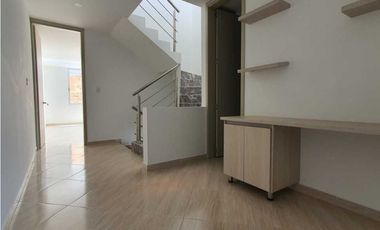 Casa En Venta Para Estrenar Cerca A Centro Comercial La Querencia