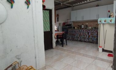 casa en venta en b. la coordialidad. Cod V2392