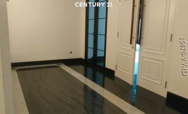 TURUN HARGA Rumah Mewah Siap Huni Dikawasan Elite Belakang Pasar