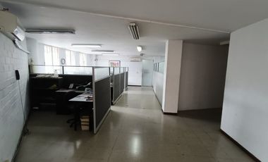 edificio en venta en barrio trinidad. Cod V12499