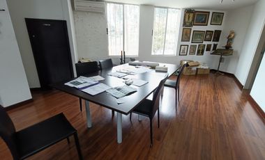 edificio en venta en barrio trinidad. Cod V12499