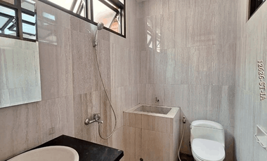 Disewakan Rumah Siap Huni Posisi Hook Dalam Perumahan Di Sektor 9