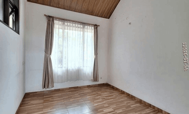 Disewakan Rumah Siap Huni Posisi Hook Dalam Perumahan Di Sektor 9