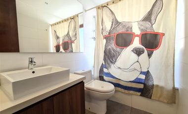 Oportunidad venta por viaje Casa 5D y 5B. Entrega inmediata.