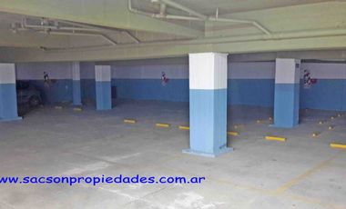 V464 Ramos Mejia Venta Cochera cubierta a 3 cuadras Av.Rivadavia