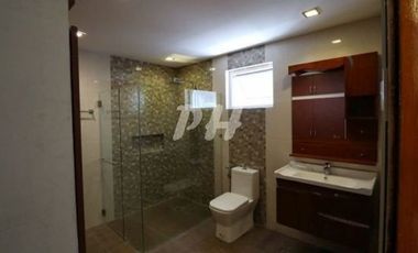 Beautiful Townhouse For Sale in Don Antonio near Commonwealth Avenue PH1004