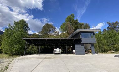 Linda casa en refugio cordillerano