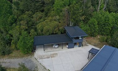 Linda casa en refugio cordillerano