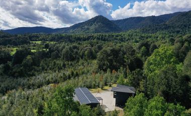 Linda casa en refugio cordillerano