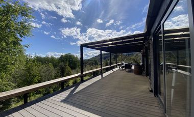 Linda casa en refugio cordillerano