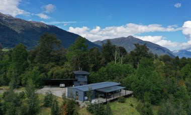 Linda casa en refugio cordillerano