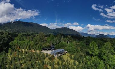 Linda casa en refugio cordillerano