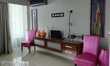 Residencia con Alberca y Amueblada