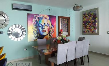 Residencia con Alberca y Amueblada
