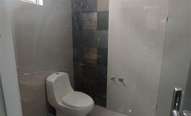 Residencia con Alberca y Amueblada